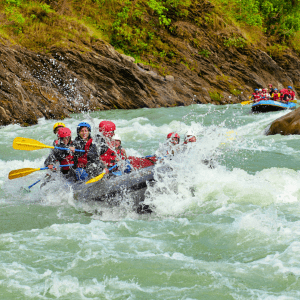 sri-lanka-group-tour-white-water-rafting